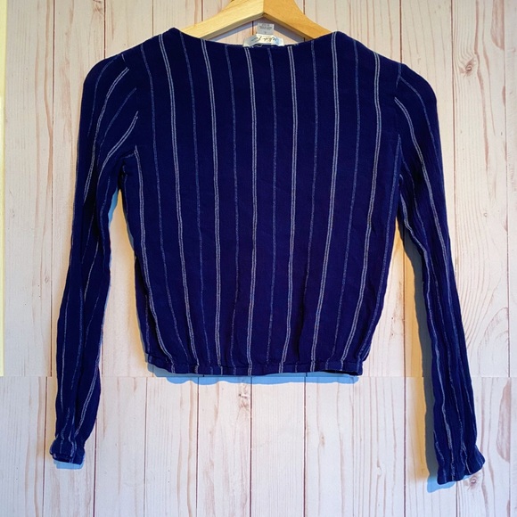 Tilly’s Long Sleeve Girls Top | Size L - Picture 2 of 2